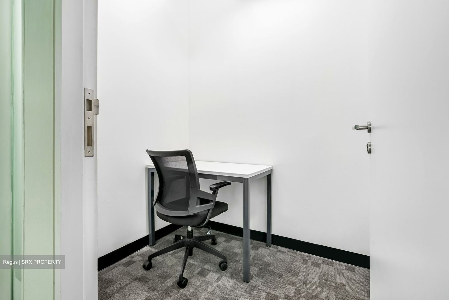 The Signature (D16), Office #490598151
